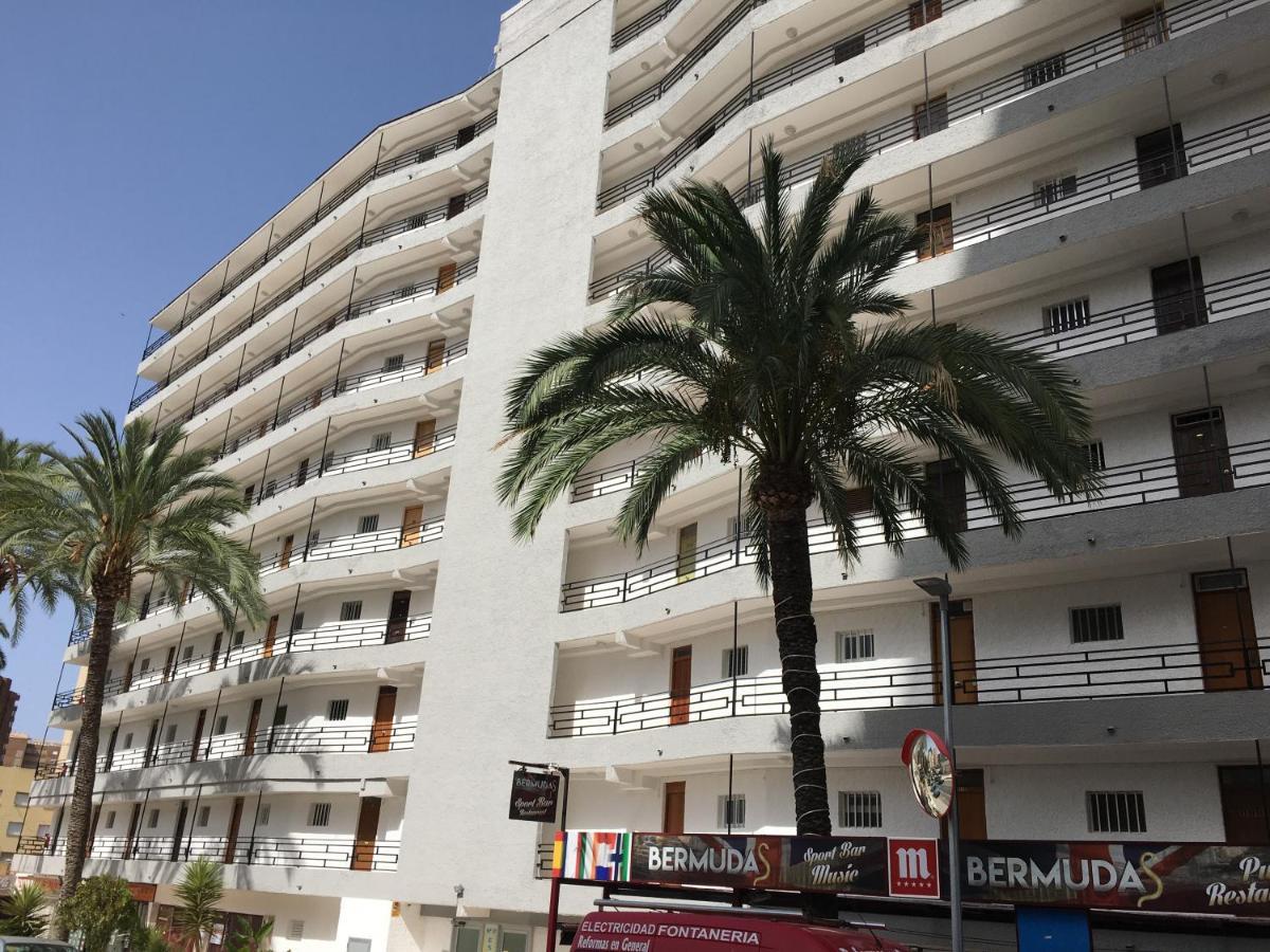 Bermudas-Turis Apartamentos Benidorm Exteriör bild