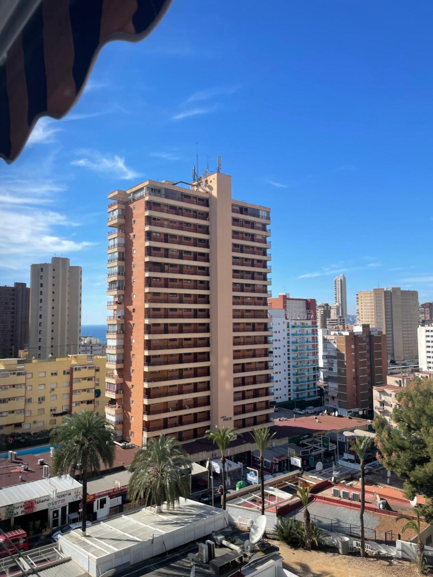 Bermudas-Turis Apartamentos Benidorm Exteriör bild