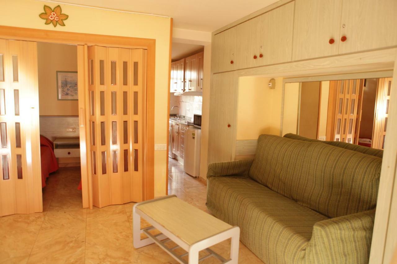 Bermudas-Turis Apartamentos Benidorm Exteriör bild