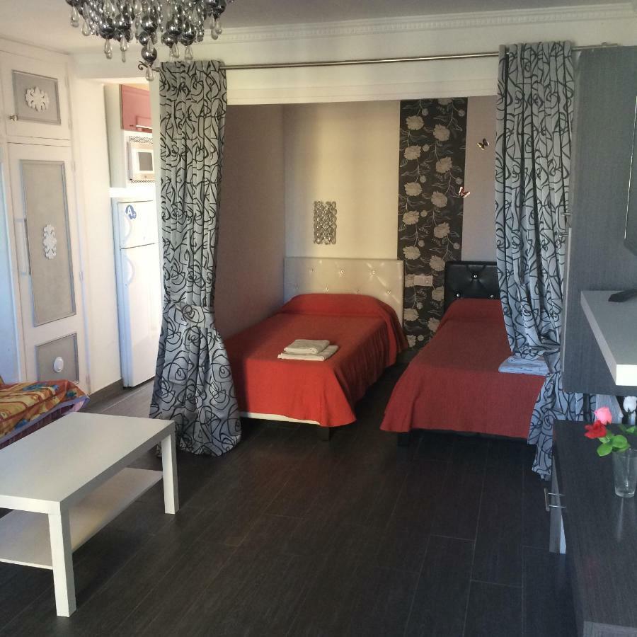 Bermudas-Turis Apartamentos Benidorm Exteriör bild